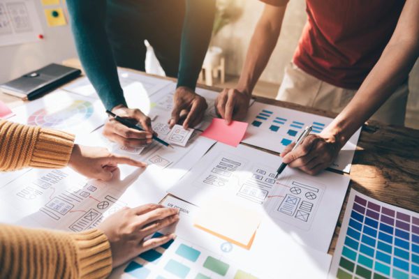 10 Tips for UX Prototyping and User Testing